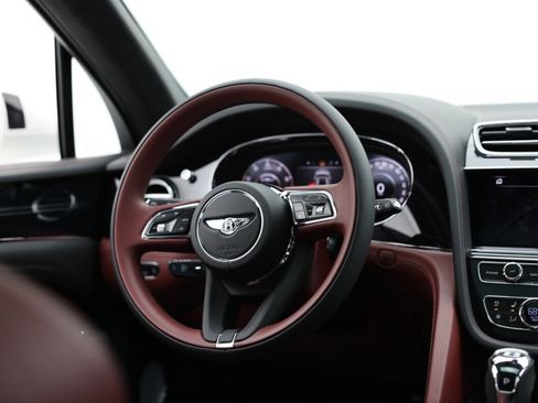 New 2024 Bentley Bentayga image 21