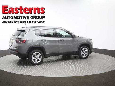 Used 2023 Jeep Compass Latitude w/ Sun and Sound Group AWD/4WD image 44