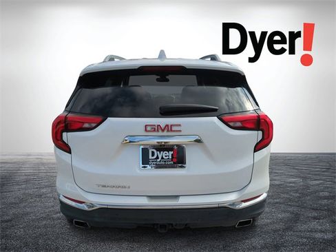 Certified 2020 GMC Terrain SLT w/ Preferred Package image 5