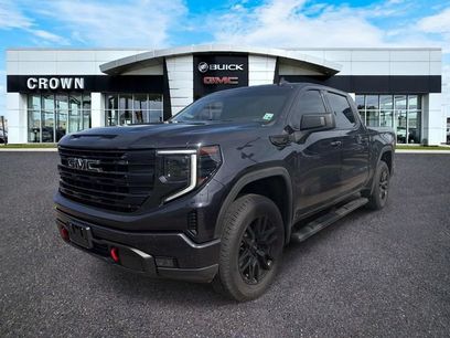 Used 2022 GMC Sierra 1500 Elevation