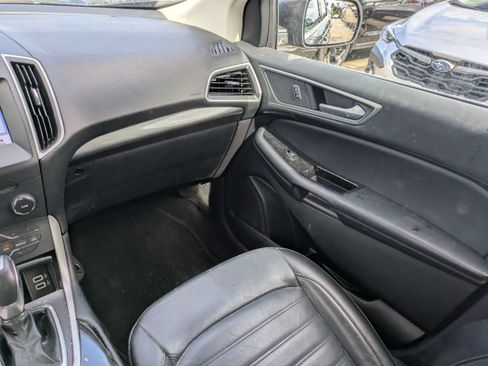 Used 2018 Ford Edge SEL w/ Equipment Group 201A FWD image 17