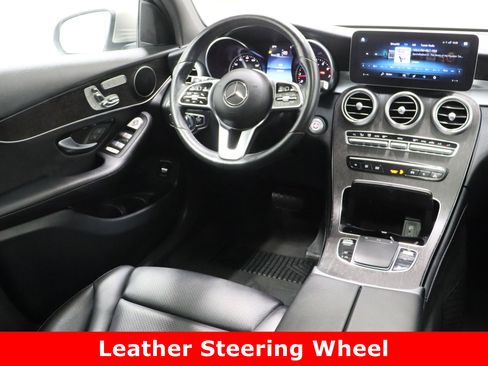 Used 2020 Mercedes-Benz GLC 300 4MATIC image 33