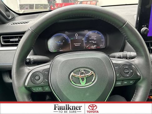 Used 2023 Toyota RAV4 XSE AWD/4WD image 29