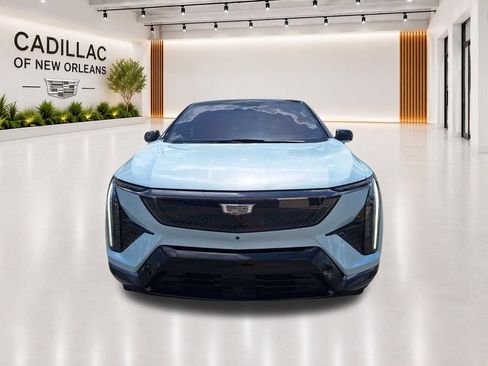 Certified 2026 Cadillac Optiq Sport 1 RWD image 9