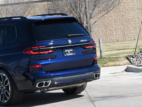 Used 2026 BMW X7 M60i AWD/4WD image 5