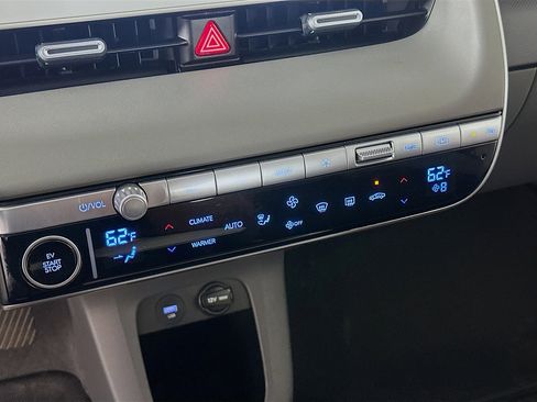 Used 2024 Hyundai Ioniq 5 SEL image 24