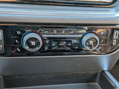 Used 2023 Chevrolet Silverado 1500 High Country image 24