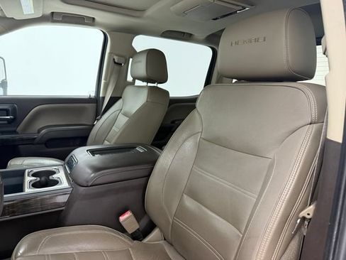 Used 2016 GMC Sierra 2500 Denali w/ Duramax Plus Package AWD/4WD image 8