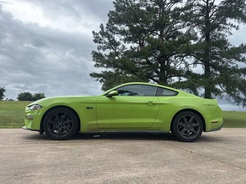 Used 2020 Ford Mustang GT Premium w/ Carbon Sport Interior Package RWD image 15