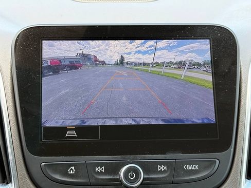 Used 2024 Chevrolet Malibu LT FWD image 30
