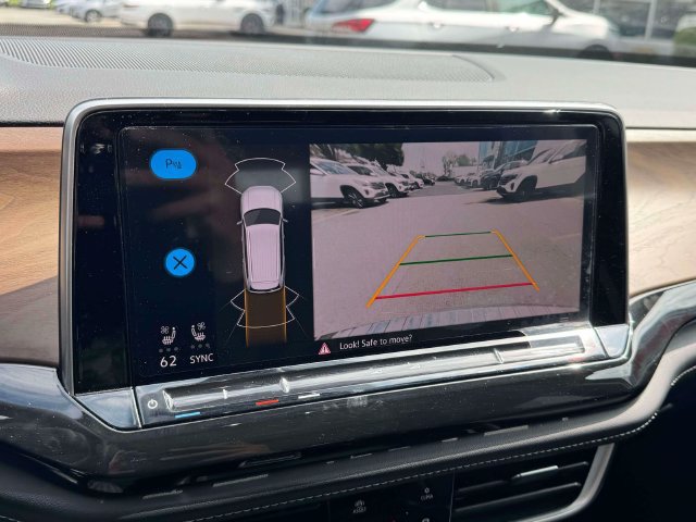 Certified 2026 Volkswagen Atlas SE w/ Panoramic Sunroof Package AWD/4WD image 28