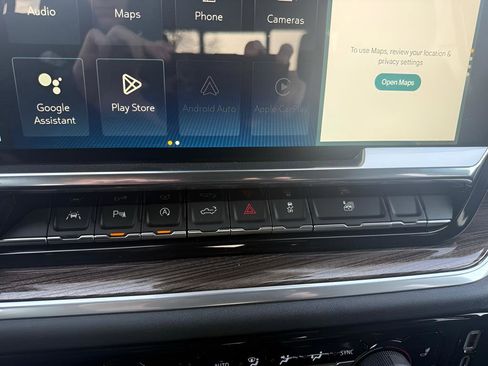 Used 2026 Chevrolet Silverado 1500 RST w/ Dark Appearance Package AWD/4WD image 23