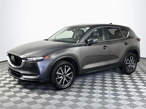 Used 2018 MAZDA CX-5 Touring FWD image 4