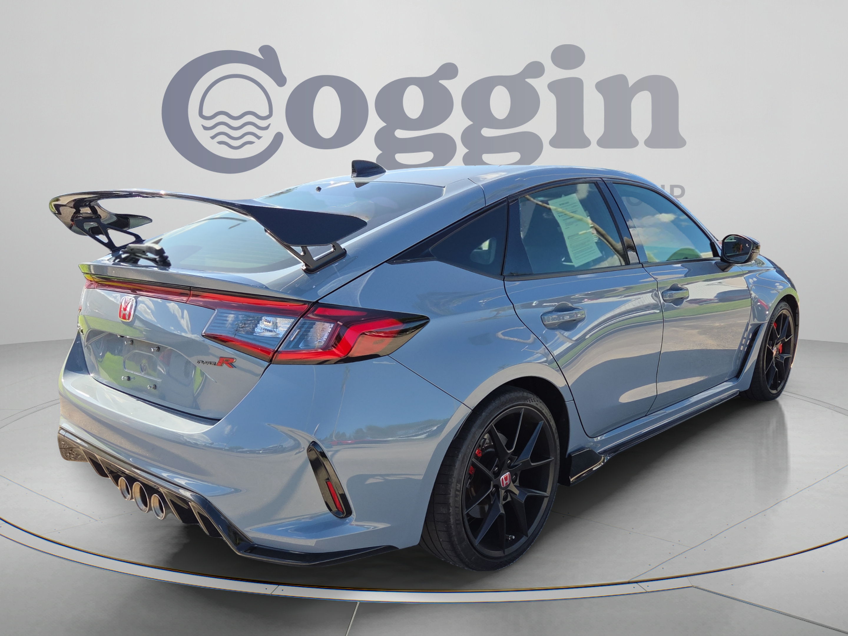 Used 2025 Honda Civic Type R image 5
