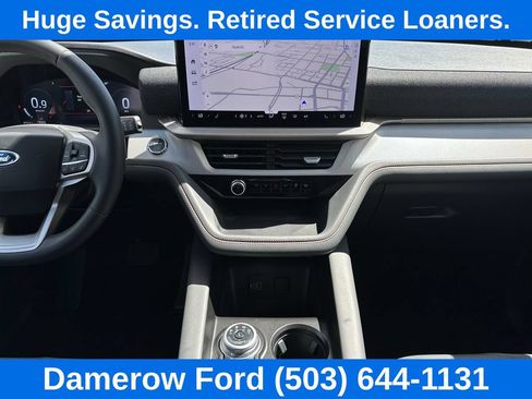 Used 2026 Ford Explorer Active AWD/4WD image 18