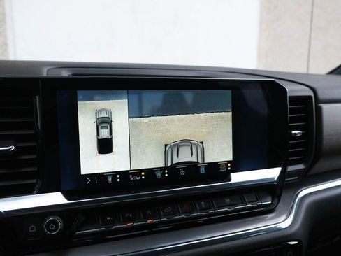 Used 2023 Chevrolet Silverado 1500 High Country image 48