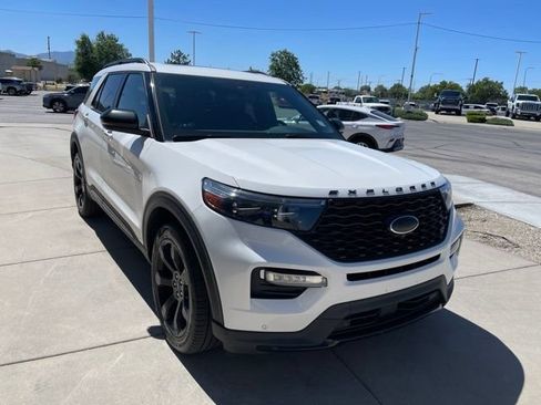 Used 2022 Ford Explorer ST w/ Equipment Group 401A AWD/4WD image 6