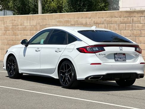 Certified 2024 Honda Civic Sport Touring image 6