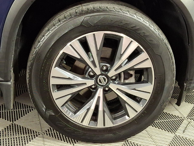 Used 2021 Nissan Rogue SV AWD/4WD image 11