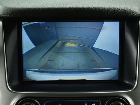 Used 2020 Chevrolet Tahoe Premier w/ Max Trailering Package image 32