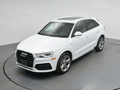 Used 2018 Audi Q3 2.0T Premium image 36
