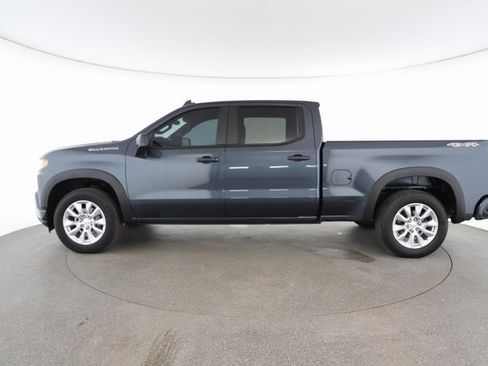 Used 2021 Chevrolet Silverado 1500 Custom w/ Safety Confidence Package image 6