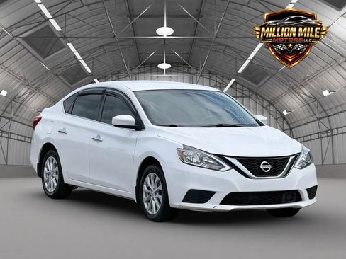 Used 2018 Nissan Sentra SV FWD image 1