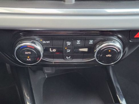 Used 2024 Chevrolet Trax LT image 16