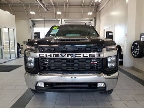 Used 2021 Chevrolet Silverado 3500 LT w/ Convenience Package AWD/4WD image 16