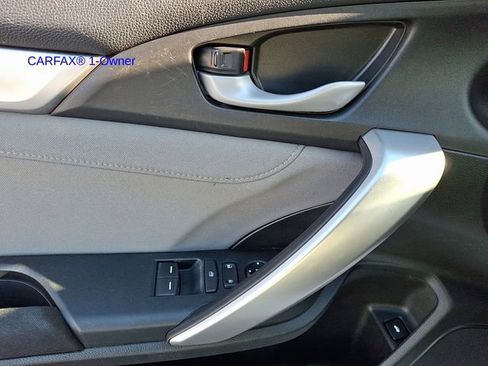 Used 2018 Honda Civic EX-T image 12