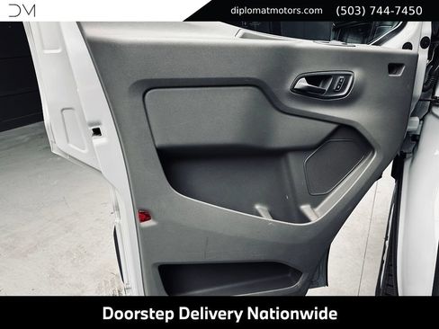 Used 2022 Ford Transit 350 XLT RWD image 26