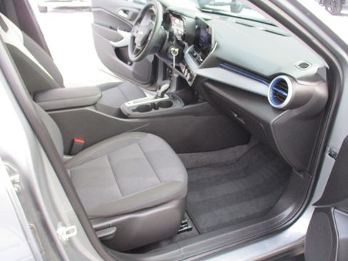 Certified 2024 Chevrolet Trax LS w/ Driver Confidence Package image 14