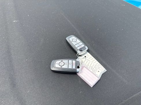 Used 2022 Ford Mustang GT Premium w/ Equipment Group 401A RWD image 4