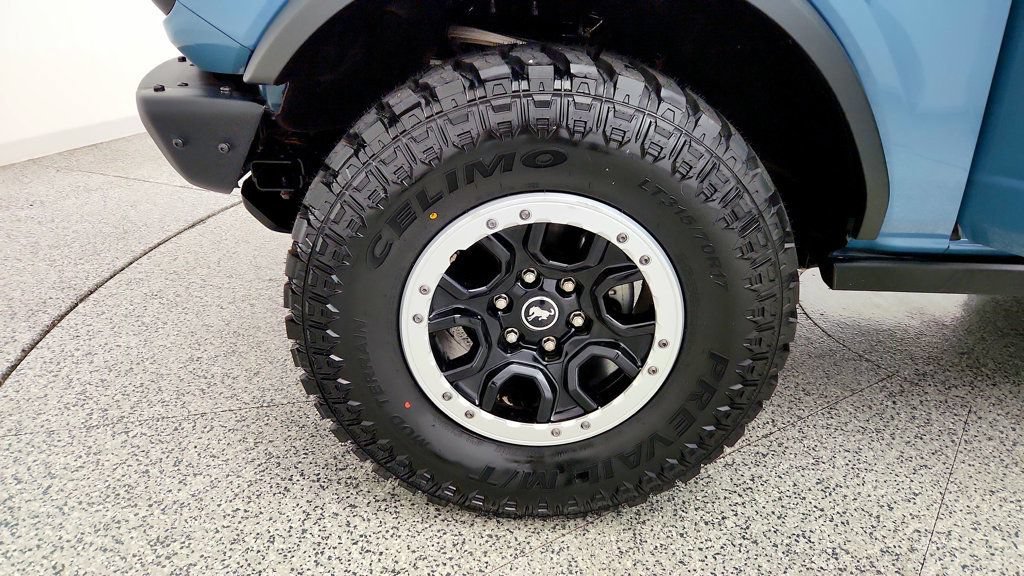 Used 2023 Ford Bronco Black Diamond w/ Sasquatch Package AWD/4WD image 9