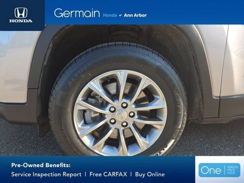 Used 2020 Jeep Cherokee Latitude Lux w/ Trailer Tow Group AWD/4WD image 4