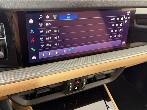 Used 2026 Porsche Cayenne image 23