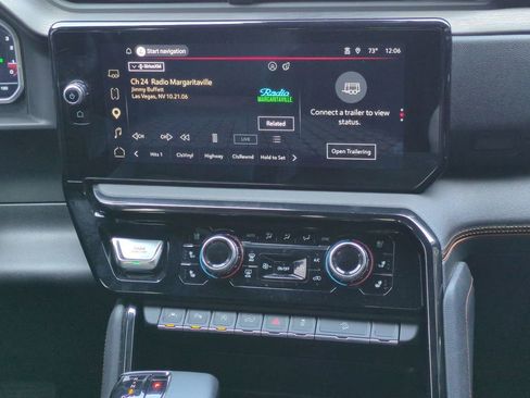 Used 2023 GMC Sierra 1500 AT4 w/ Technology Package image 23