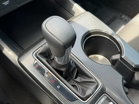 Used 2025 Honda Civic Sport image 26