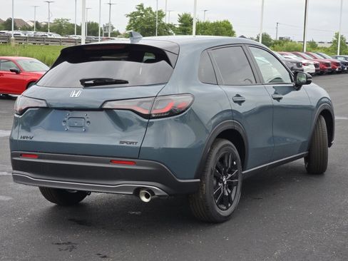 New 2026 Honda HR-V Sport image 11