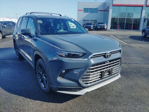 New 2026 Toyota Grand Highlander AWD Hybrid image 1