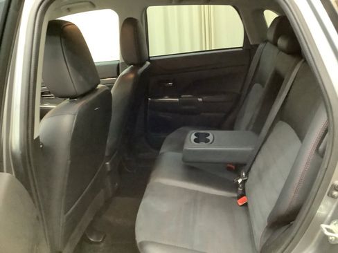 Used 2024 Mitsubishi Outlander Sport AWD image 27