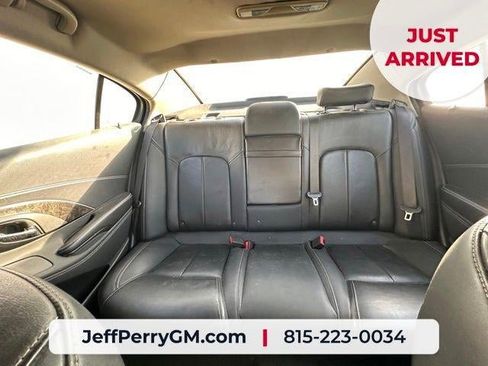 Used 2014 Buick LaCrosse Leather FWD image 21