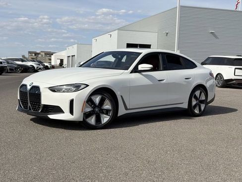 Used 2023 BMW i4 eDrive35 w/ Premium Package RWD image 2