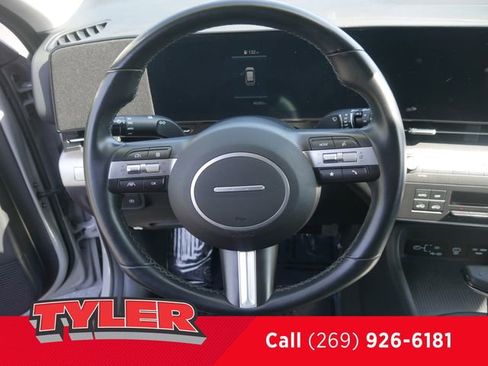 Used 2024 Hyundai Kona SEL AWD/4WD image 27