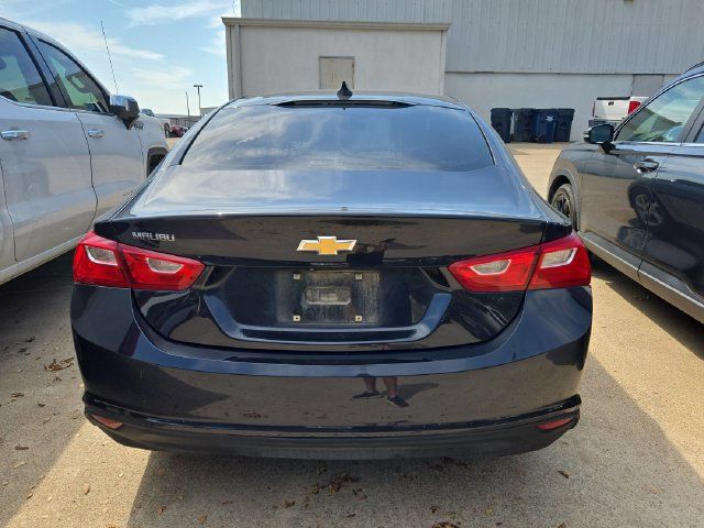 Used 2022 Chevrolet Malibu LS w/ LPO, Convenience Package 1 FWD image 4