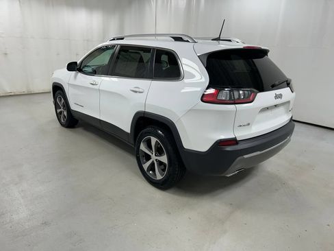 Used 2019 Jeep Cherokee Limited AWD/4WD image 7