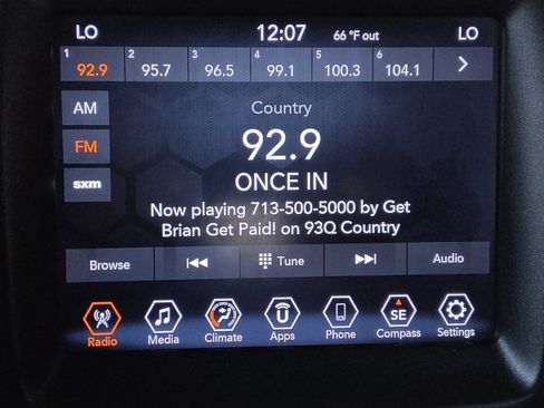 Used 2020 Jeep Compass Trailhawk image 25