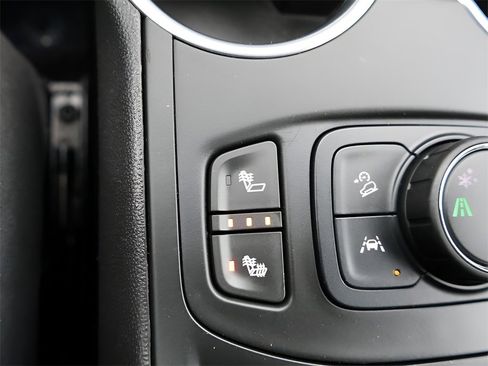 Used 2020 GMC Terrain SLT w/ Elevation Edition image 27