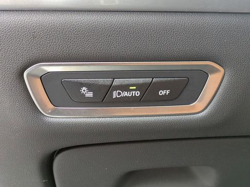 Certified 2024 BMW X7 xDrive40i w/ Executive Package image 17