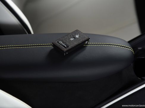 Used 2024 Ferrari Roma image 26